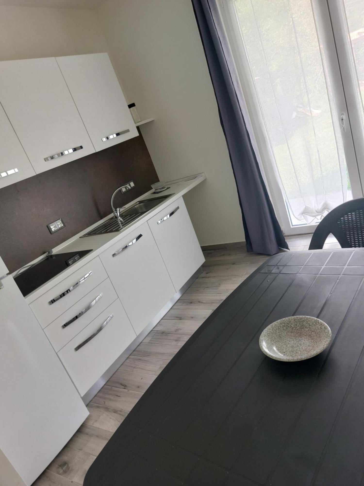 Skylab Hotel Gozzano ภายนอก รูปภาพ